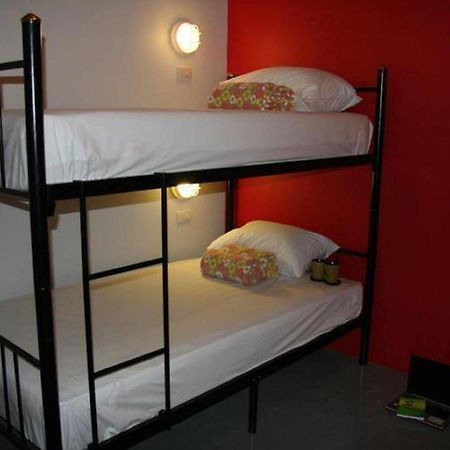 Patong Kool Backpacker Hostel מראה חיצוני תמונה